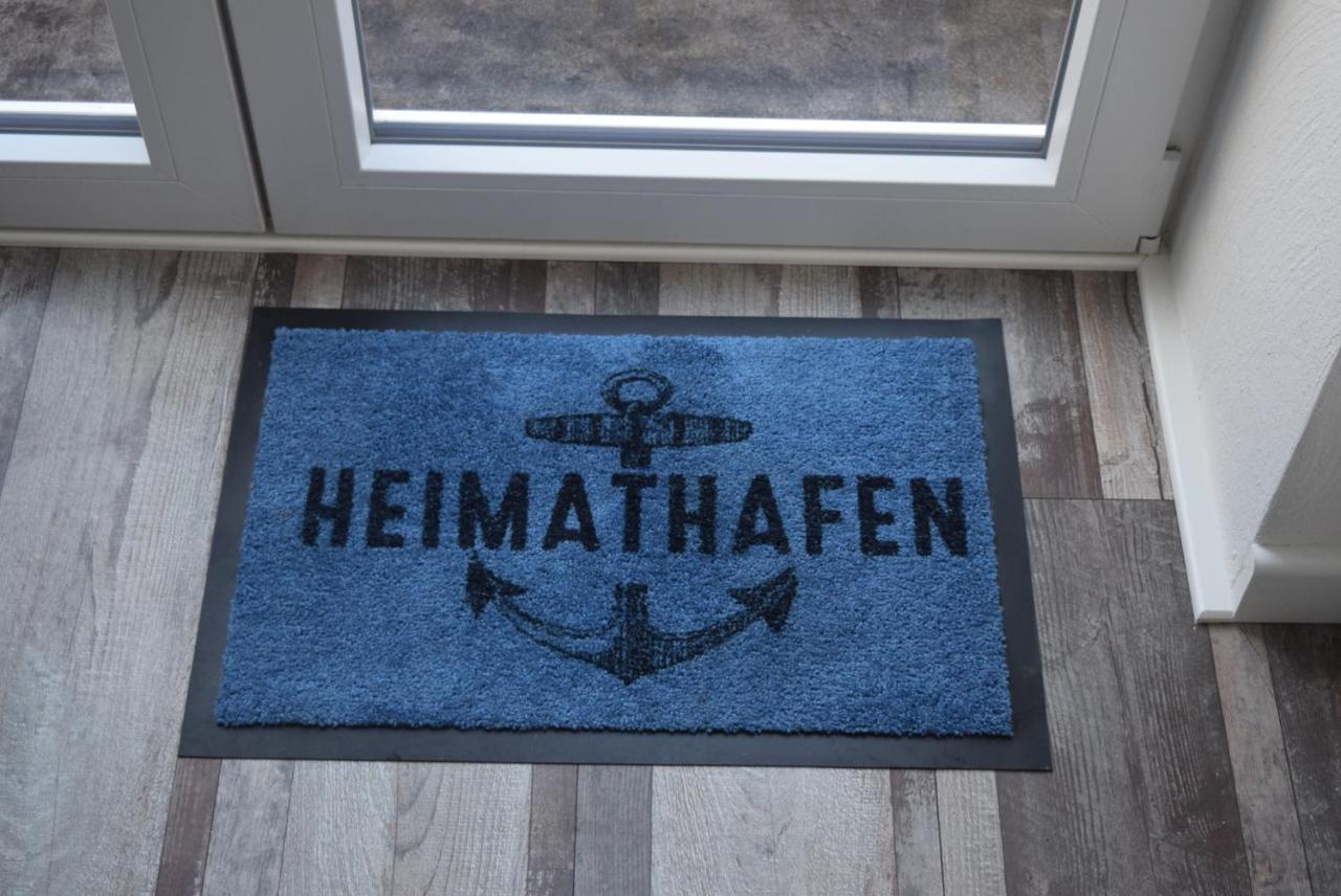 ペルヴォルムHeimathafen Ueber Hafen-Pubアパートメント エクステリア 写真